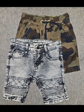 Kids Camo & Acid-Wash Denim Shorts Set - Green, Black, Gray